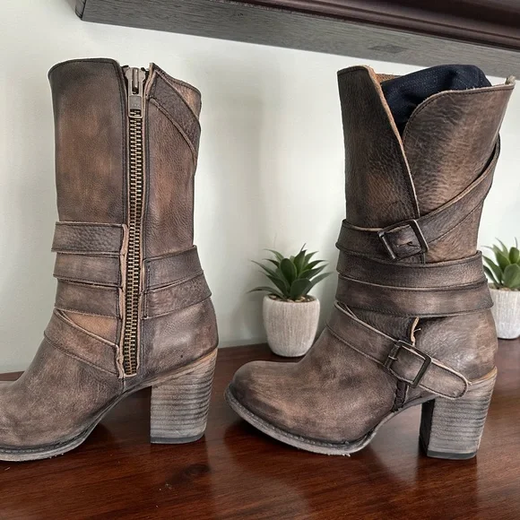 Freebird Barker Distressed “Black” Size 9 - Picture 2 of 4